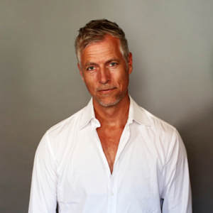 Mastering The Art of Living Session:  60 minutes with Csaba Lucas